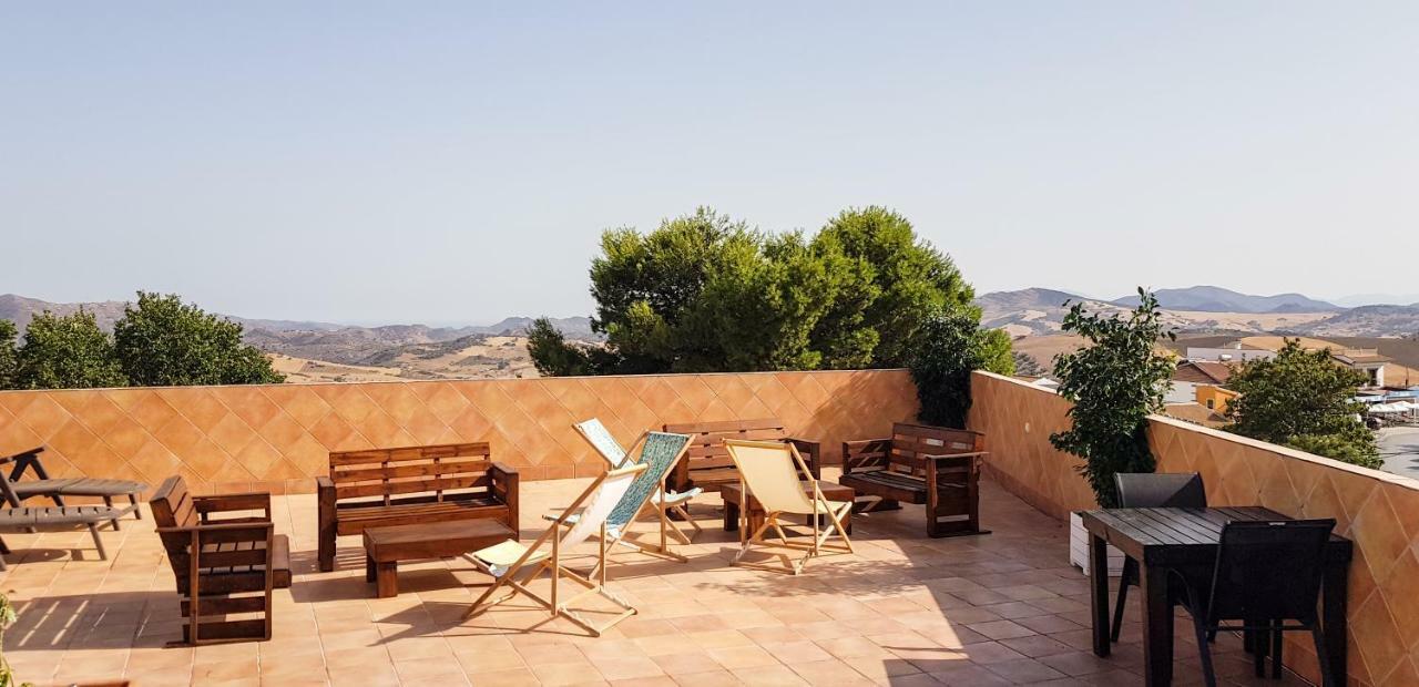 Apartamentos Villa Torcal Villanueva de la Concepción Екстериор снимка